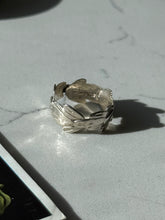 Load image into Gallery viewer, Vintage Sterling Silver Ring Size 10.25
