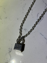 Load image into Gallery viewer, Vintage Cable Link Solid Block Square Toggle Clasp Sterling Silver Chain 16”
