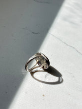 Load image into Gallery viewer, Vintage Turquoise Sterling Silver Ring Size 6.5
