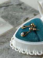 Load image into Gallery viewer, Vintage 14k Gold Opal Dangle Earrings
