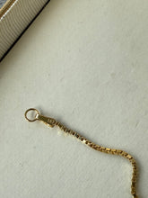 Load image into Gallery viewer, Peridot Garnet Amethyst 14k Gold Micro Box Chain Bracelet 6.5”
