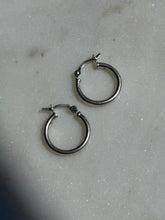 Load image into Gallery viewer, Vintage Mini Sterling Hoops
