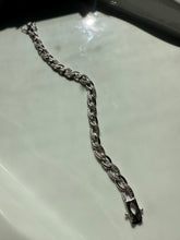 Load image into Gallery viewer, Solid Sterling Silver Bracelet 7.5”
