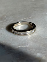 Load image into Gallery viewer, Vintage Natural Diamond 14k Gold Ring
