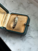 Load image into Gallery viewer, Peridot Sterling Silver Ring Size 6
