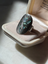 Load image into Gallery viewer, Vintage Abalone Inlay Bird Sterling Silver Ring Size 6.25
