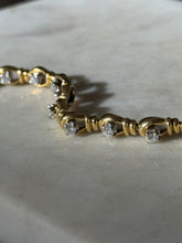 Load image into Gallery viewer, Vintage Solid 18k Yellow Gold 2.0ctw Natural Diamond Bracelet

