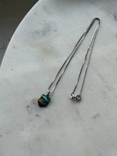 Load image into Gallery viewer, Vintage Laguna Beach California Enamel Sterling Silver Necklace 17.5”
