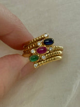 Load image into Gallery viewer, Vintage Cabochon 18k Yellow Gold Ring Size 7
