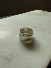 Load image into Gallery viewer, Vintage Mexico Sterling Silver Cigar Band Size 10
