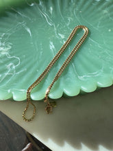 Load image into Gallery viewer, Vintage 14k Yellow Gold Flat Box Chain 19.5”
