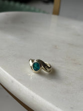 Load image into Gallery viewer, Vintage Tourmaline 14k Solid Yellow Gold Ring
