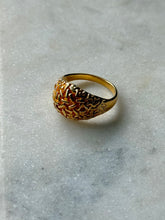 Load image into Gallery viewer, Gold Vermeil Confetti Dome Ring Size 7.75
