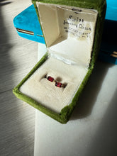 Load image into Gallery viewer, Vintage Garnet 14k Gold Push Back Earrings
