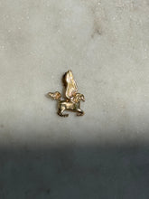 Load image into Gallery viewer, Vintage Solid 14k Gold Pegasus Pendant
