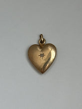 Load image into Gallery viewer, Starburst Set Diamond 14k Gold Heart Locket
