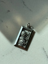 Load image into Gallery viewer, Vintage Flower Solid Sterling Silver Pendant
