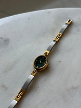 Load image into Gallery viewer, Two Tone Vintage Watch
