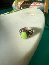 Load image into Gallery viewer, Vintage Green Stone Sterling Silver Ring Size 6.75
