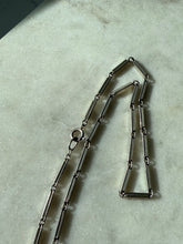 Load image into Gallery viewer, Vintage Sterling Silver Chain 16.5”
