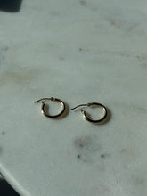 Load image into Gallery viewer, Vintage 14k Yellow Gold Mini Hoops
