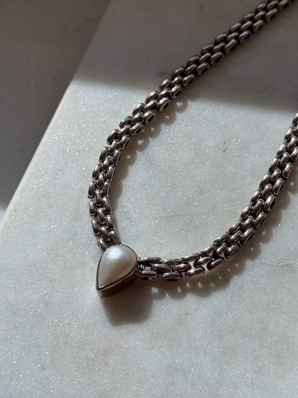 Panther Link Mother of Pearl Sterling Silver Necklace 16.5”
