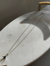Load image into Gallery viewer, Claw Sterling Silver Necklace 18”

