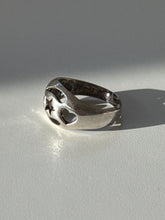 Load image into Gallery viewer, Vintage Celestial Heart Sterling Silver Ring Size 10.5
