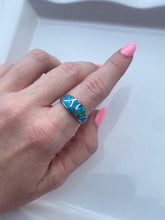 Load image into Gallery viewer, Opal Inlay Sterling Silver Ring
