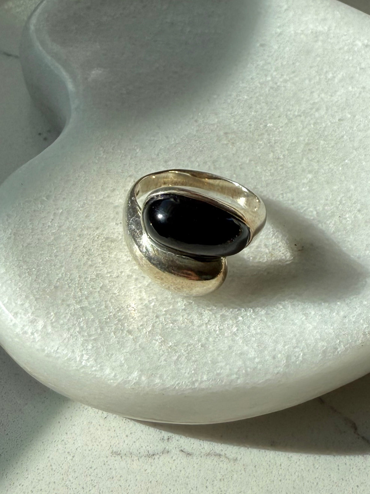 Vintage Black Onyx Sterling Silver Bypass Ring Size 11