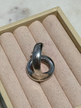 Load image into Gallery viewer, Tiffany &amp; Co. Elsa Peretti Sterling Ring Size 6
