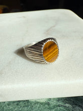 Load image into Gallery viewer, Tigers Eye Sterling Silver Ring Size Size 9.5
