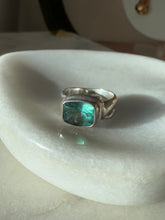 Load image into Gallery viewer, Blue Spinel Sterling Silver Ring Size 6
