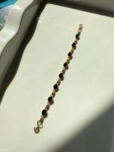 Load image into Gallery viewer, Black Onyx 1/20 12k Gold Fill Bracelet 7.25”
