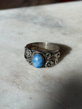 Load image into Gallery viewer, Sodalite Vintage Sterling Silver Ring Size 8.5
