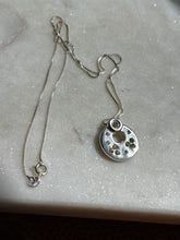 Load image into Gallery viewer, Vintage Sterling Silver Necklace 18”
