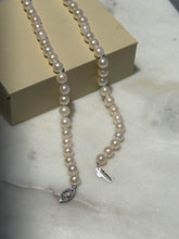 Load image into Gallery viewer, Vintage Pearl Necklace w/ 14k White Gold Clasp 15”
