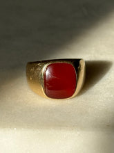 Load image into Gallery viewer, Solid 14k Yellow Gold Carnelian Signet Ring Size 5.75
