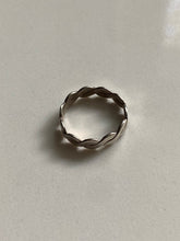 Load image into Gallery viewer, Classic Dainty Sterling Braided Band Ring
