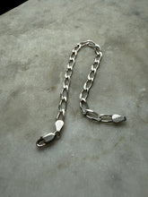 Load image into Gallery viewer, Italian Vintage Sterling Silver Bracelet 7.25”
