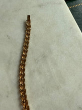 Load image into Gallery viewer, Vintage 14k Yellow Gold Bracelet 6.75”

