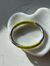 Load image into Gallery viewer, Slime Green Enamel Sterling Silver Milor Italy Hinged Bangle Bracelet
