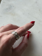 Load image into Gallery viewer, Interlocking Curb Link Chunky Sterling Silver Ring Size 7.5
