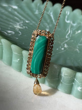 Load image into Gallery viewer, Vintage Costume Necklace 20”
