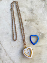 Load image into Gallery viewer, Interchangeable Bezel Heart Vintage Watch Necklace
