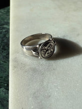 Load image into Gallery viewer, Cherub Sterling Silver Vintage Ring Size 7
