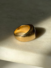 Load image into Gallery viewer, Solid 14k Yellow Gold Carnelian Signet Ring Size 5.75
