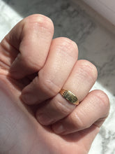 Load image into Gallery viewer, Gold ‘Z’ Initial 10k Gold Signet Ring Size 2.25
