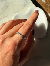 Load image into Gallery viewer, Vintage Sterling Silver Band Size 7
