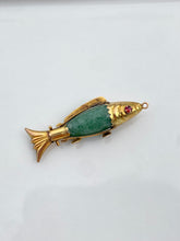 Load image into Gallery viewer, Antique 14k Gold Aventurine Articulated Fish
